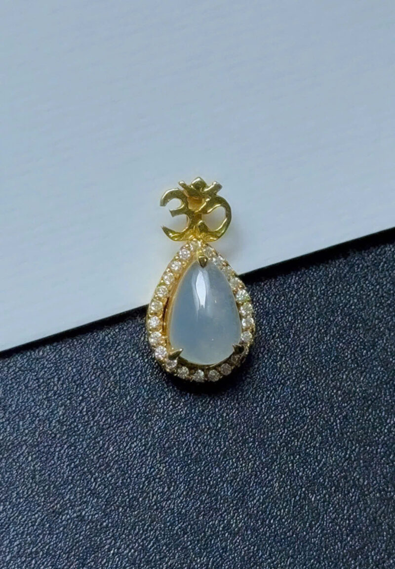 Mặt Dây Om & Giọt Nước  Ngọc Phỉ Thúy Jadeite A