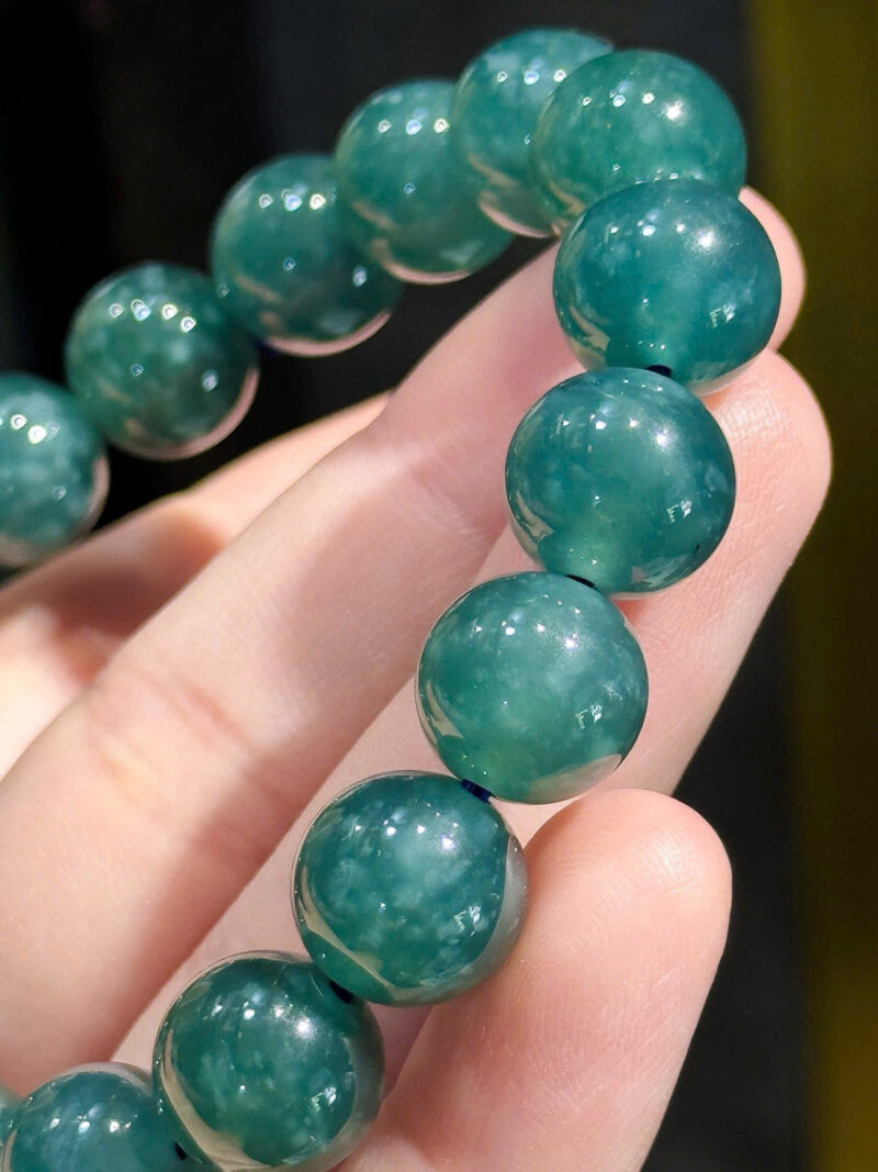 Vòng Lam Đài Chủng (藍苔種) / Blue Moss Jadeite 12 Ly