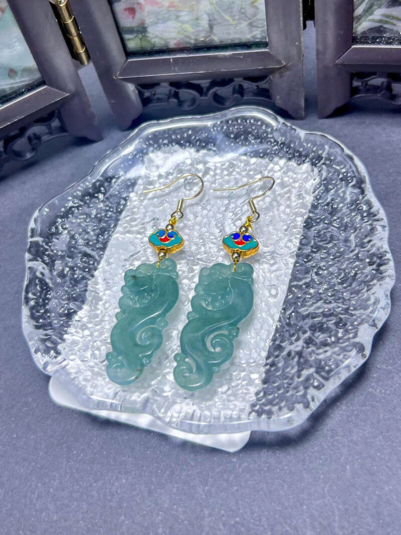 Bông Tai Lam Ngọc A /Thanh Lịch, Kiêu Sa Giữa Cổ Phục