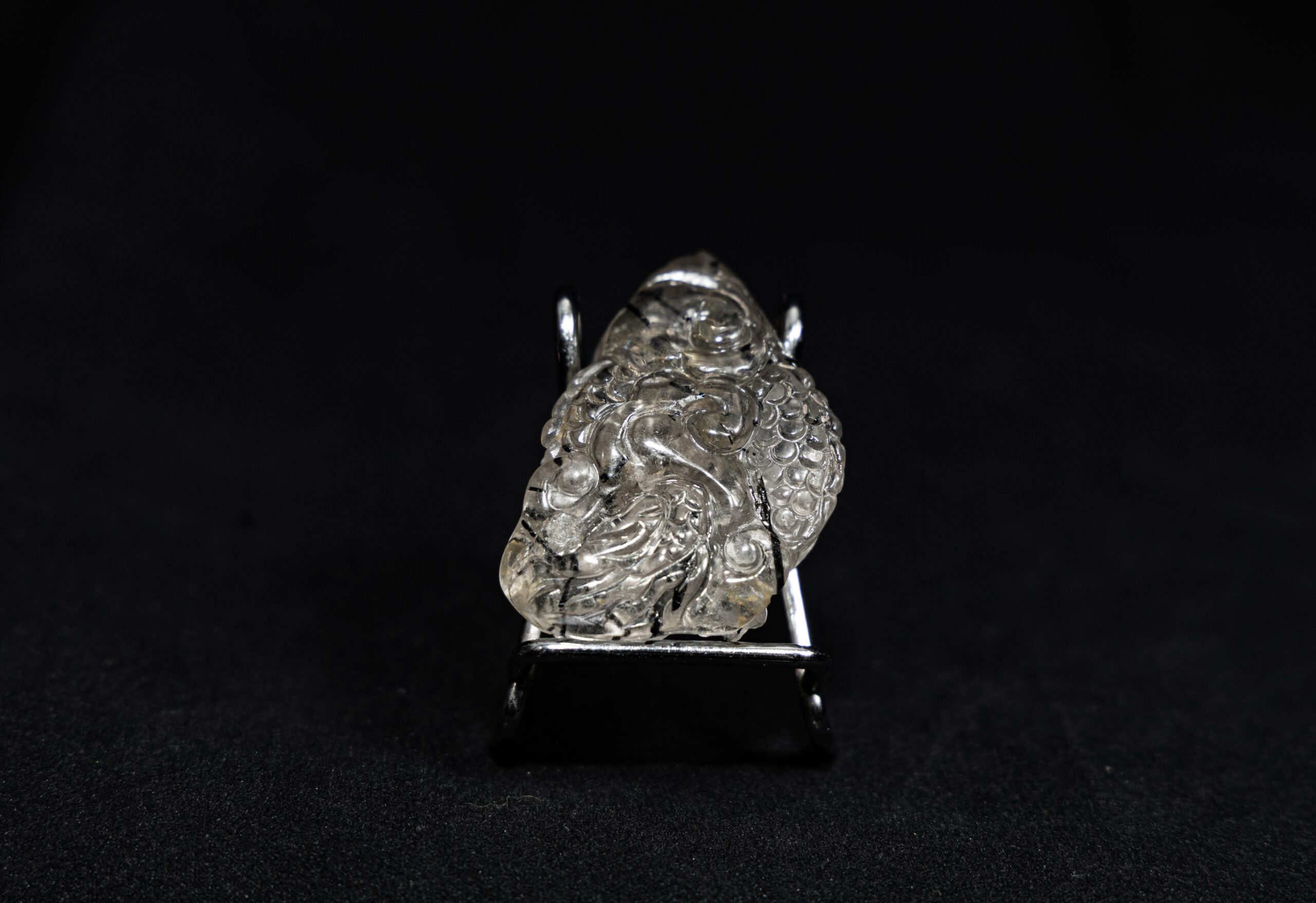 CHÂU ẨN VÂN LONG (珠隱雲龍): KHI SỨC MẠNH CÀNG LỚN, CÀNG KHÔNG VỘI HIỂN BÀY