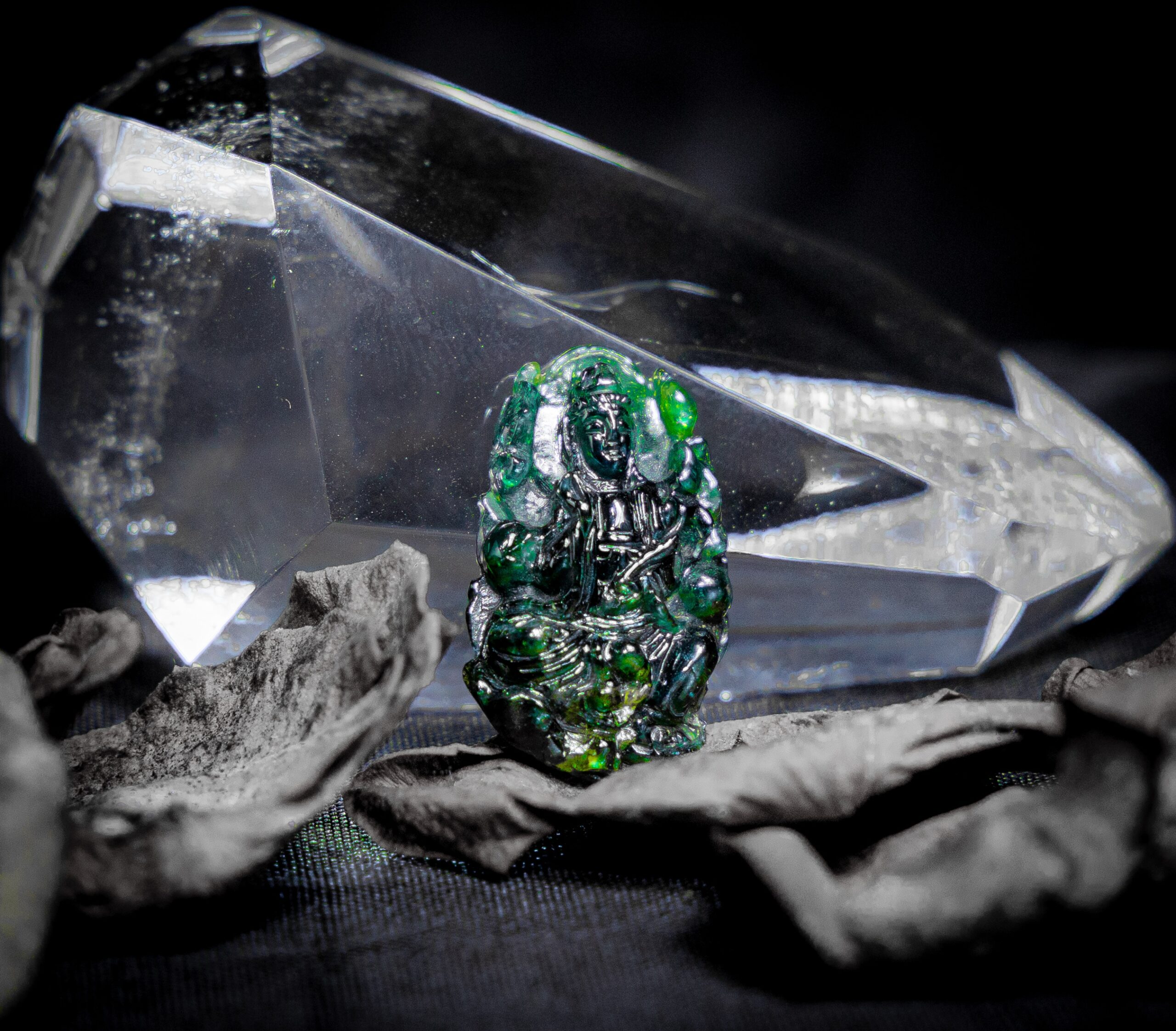 Sapphire Phan Thiết Chất Kính | Kiệt Tác Hiếm Gặp Dành Cho Dân Chơi Đá Quý Sapphire Phan Thiết Chất Kính | Kiệt Tác Hiếm Gặp Dành Cho Dân Chơi Đá Quý