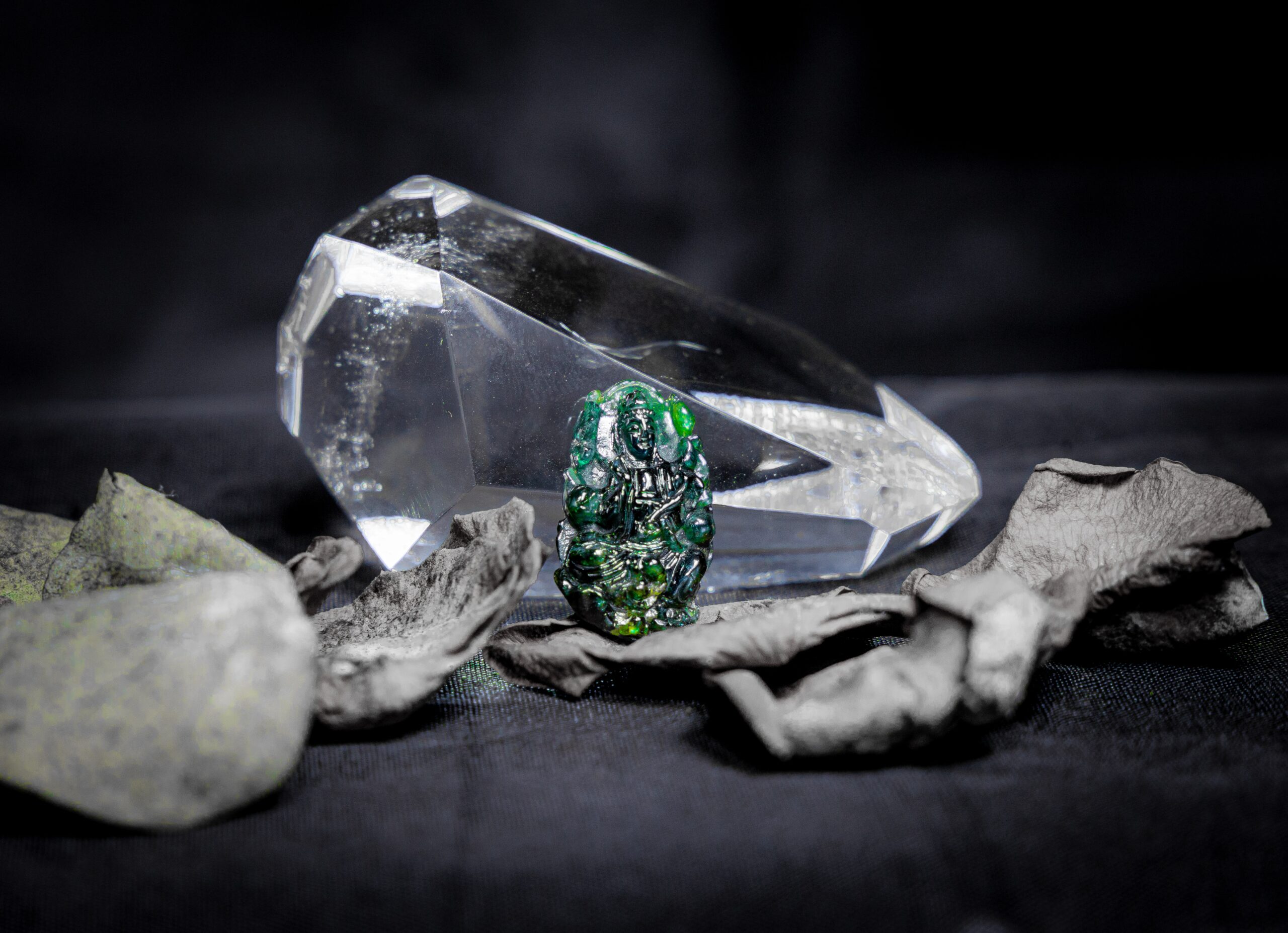 Sapphire Phan Thiết Chất Kính | Kiệt Tác Hiếm Gặp Dành Cho Dân Chơi Đá Quý Sapphire Phan Thiết Chất Kính | Kiệt Tác Hiếm Gặp Dành Cho Dân Chơi Đá Quý